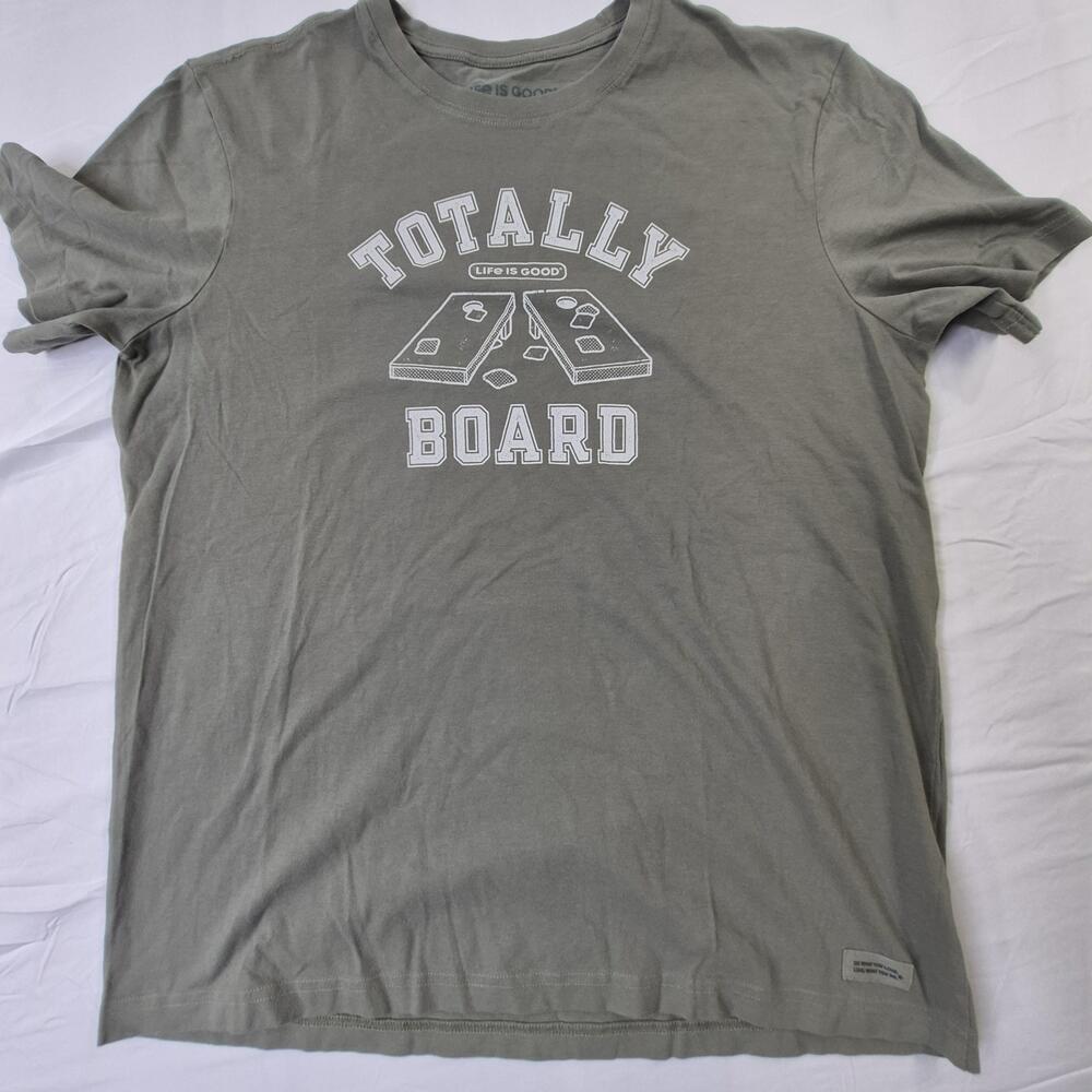 Life Is Good Shirt Mens Large Green Totally Board Cornhole Crusher Graphic Tee